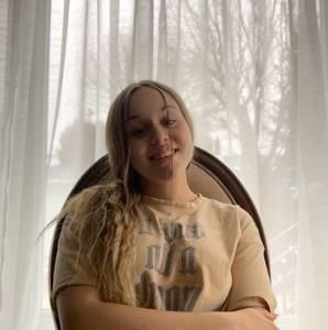 Meet your Posher, Daphnée